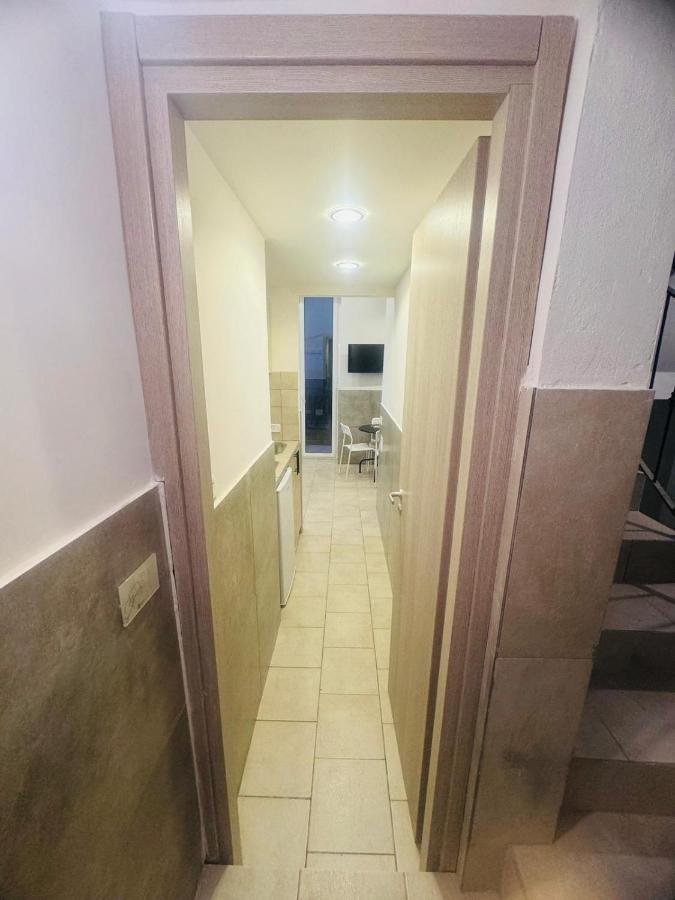 One-Bedroom Apartment with Balcony