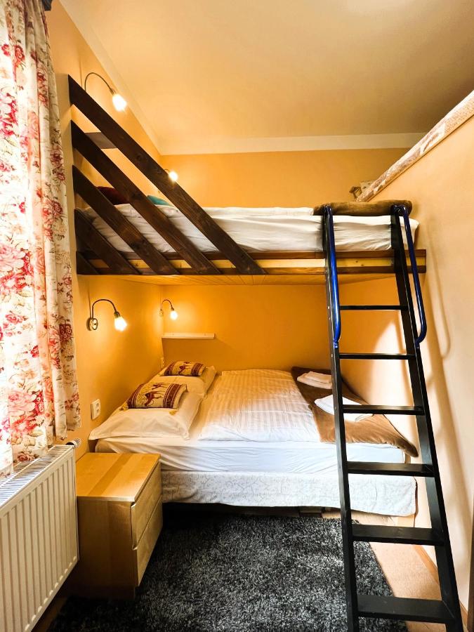 Quadruple Room with Private Bathroom