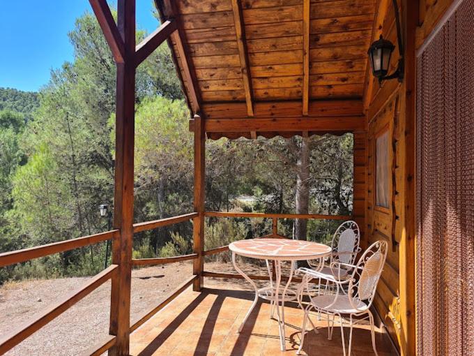 Cabaña para parejas en Complejo Puerto Rico Moratalla - Ferienwohnung