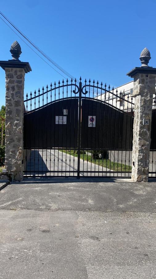 Villa Emanuel White - B&B