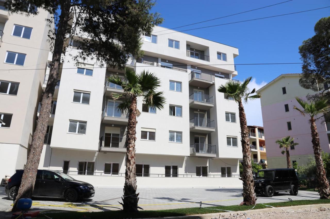 Merxhan`S Apartment - Ferienwohnung Golem