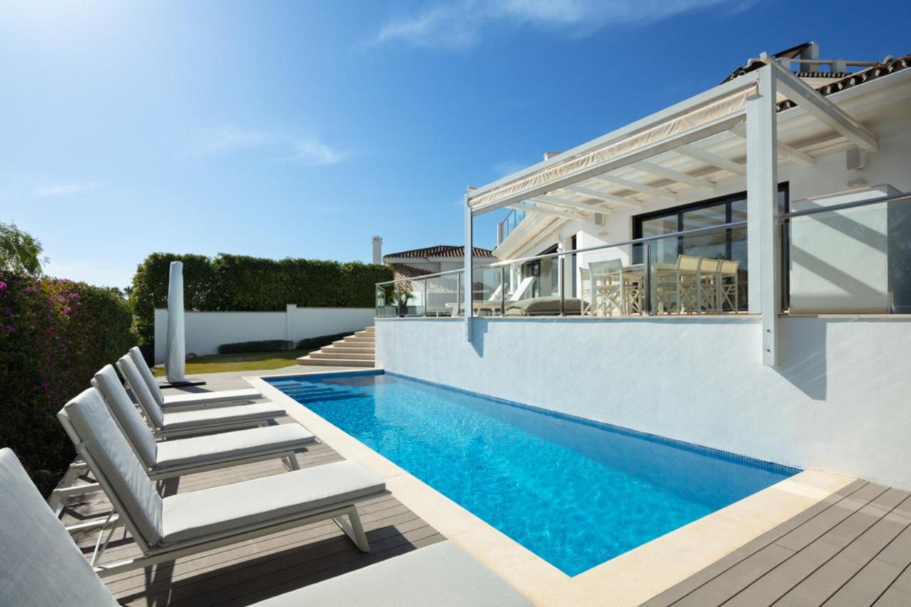 All About Villa Breeze - B&B Marbella