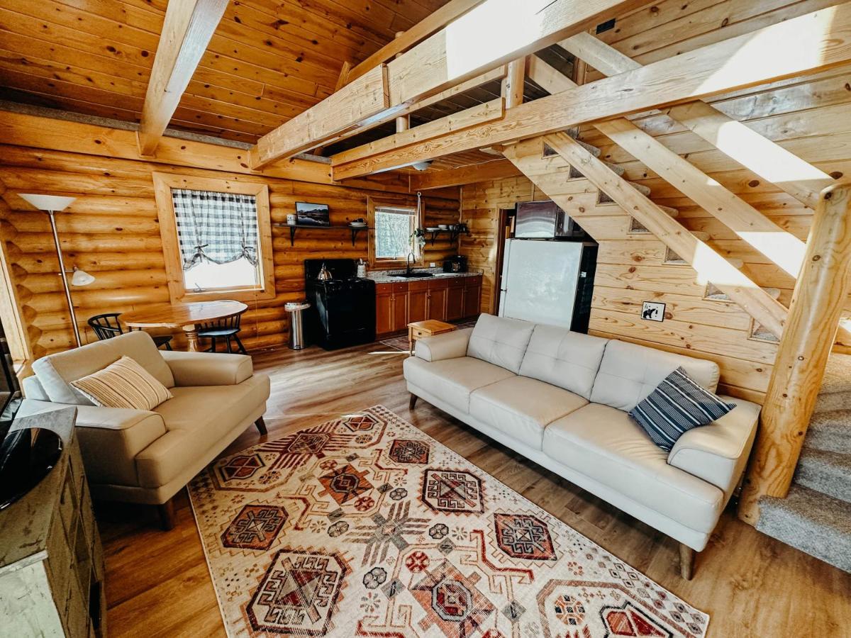 Cozy Cabins - Alaskan Getaways - B&B