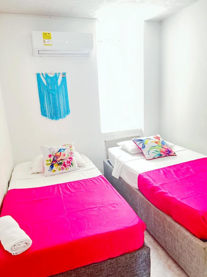 Apartamento Rodadero Santa Marta - Chambres d'hôtes Santa Marta