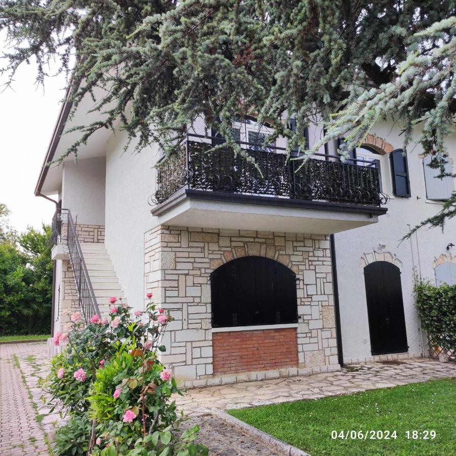 Sunflower apartament - Chambres d’hôtes Sirmione