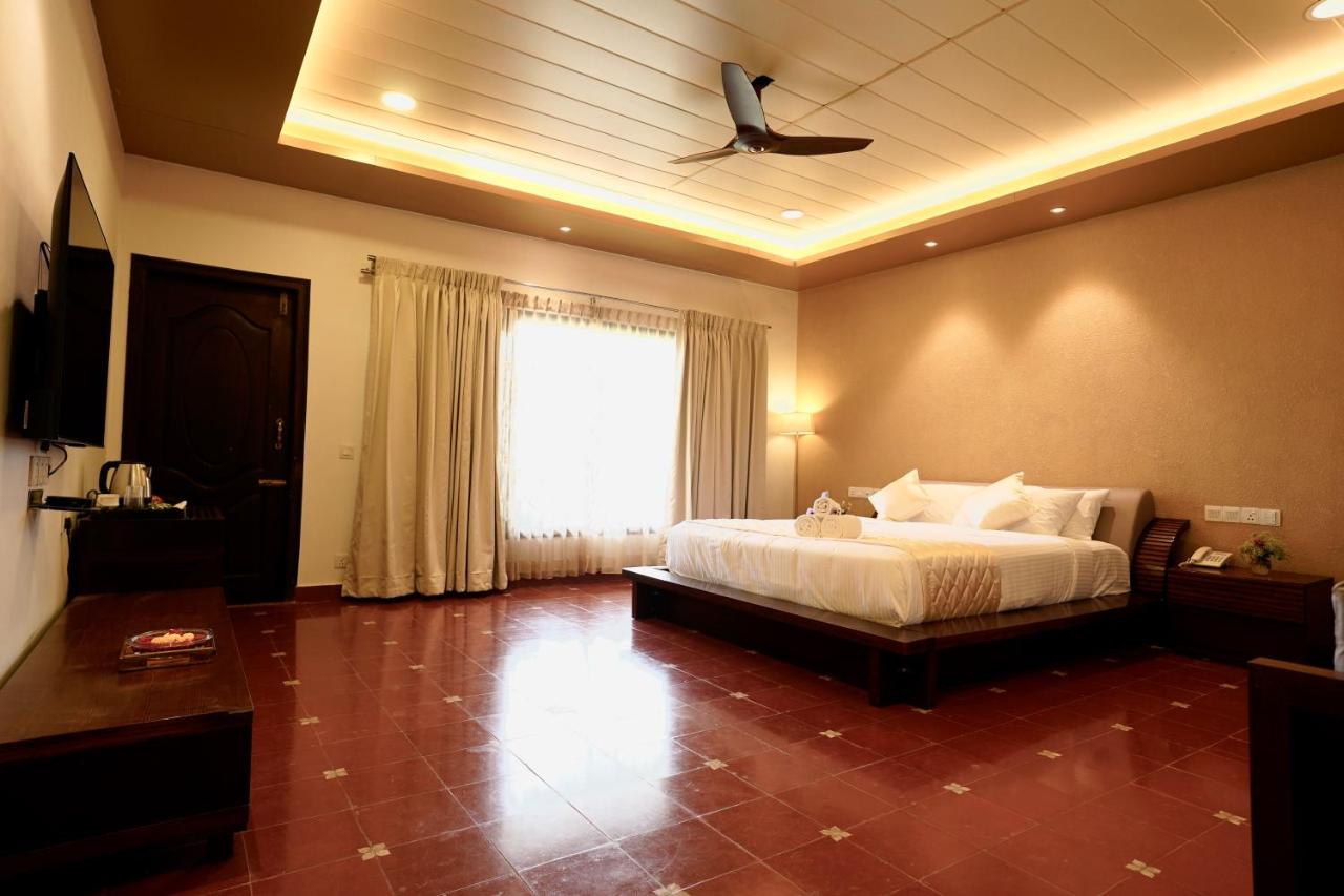 Superior Zimmer mit Kingsize-Bett