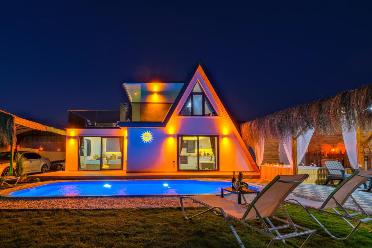 Villa Güneş Fethiye - B&B