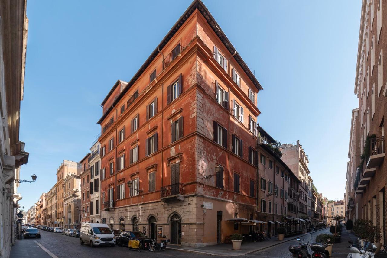 Frezza 39b - FromeHometoRome - B&B Roma