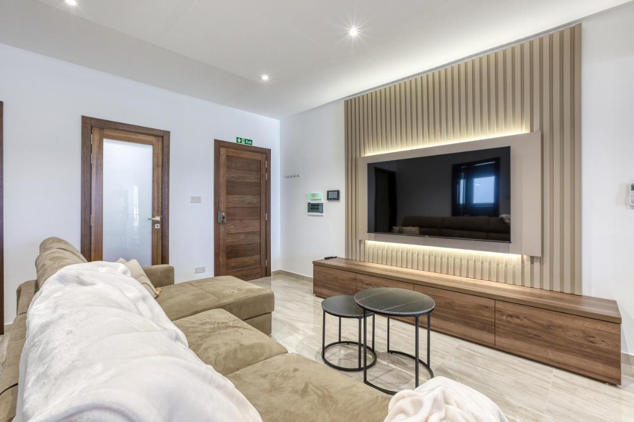 Lavish 3BED in Fair Water Homes Swieqi by Homely - B&B Swieqi