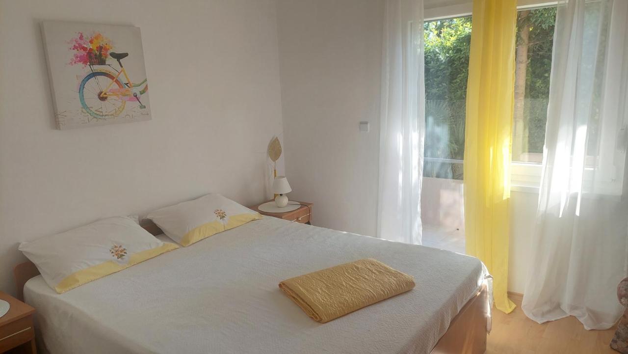 Near the beach - B&B