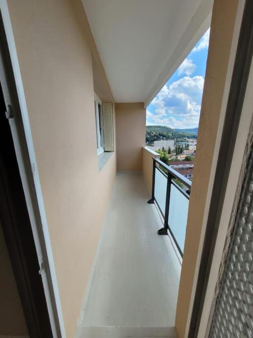 Appart Familial, prox Gare & Centre-ville, garage - B&B Besanzone