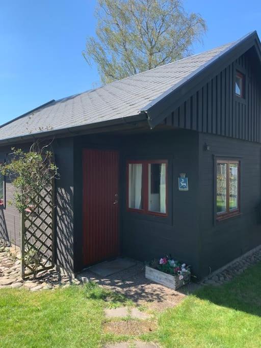 Kullahalvön nära Jonstorps hamn - B&B