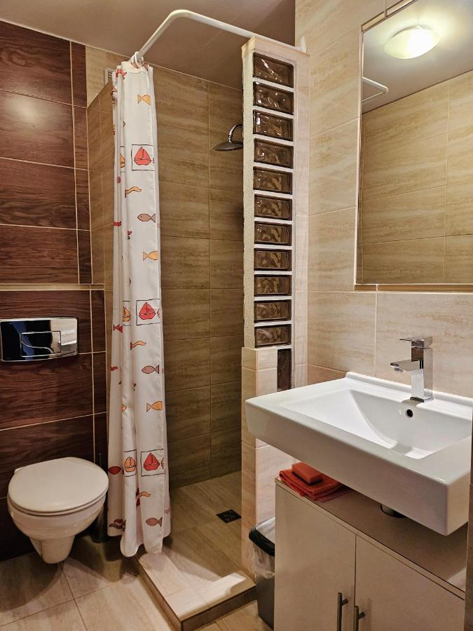 Quadruple Room with Bathroom