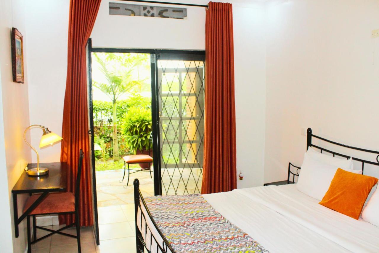 King Room with Garden View