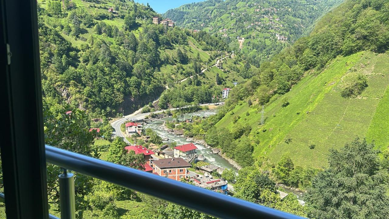 Apartment mit 2 Schlafzimmern und Flussblick