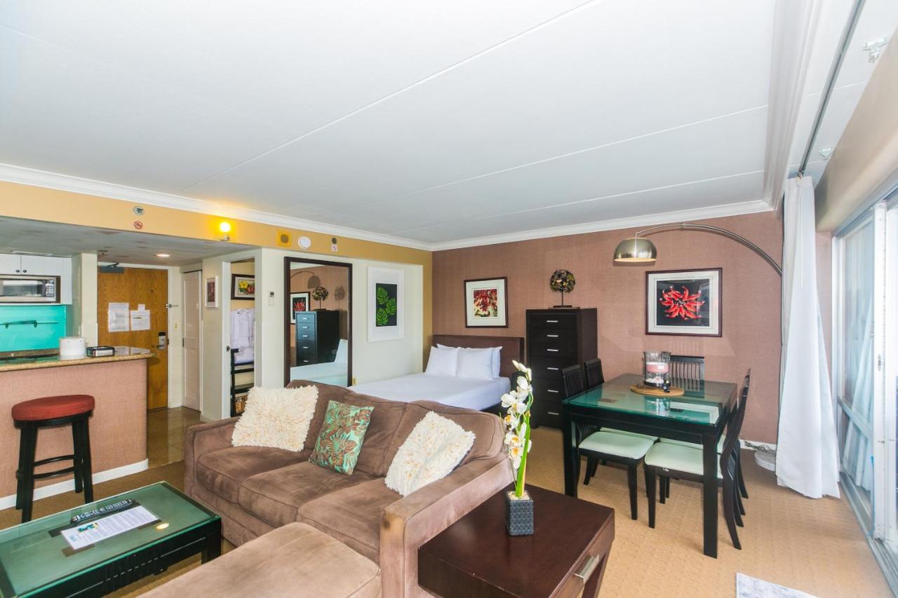 Ilikai Tower 2121 City View 1BR - B&B