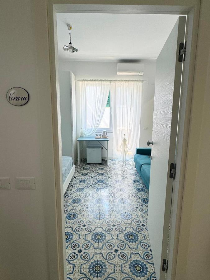Camera Familiare con Balcone