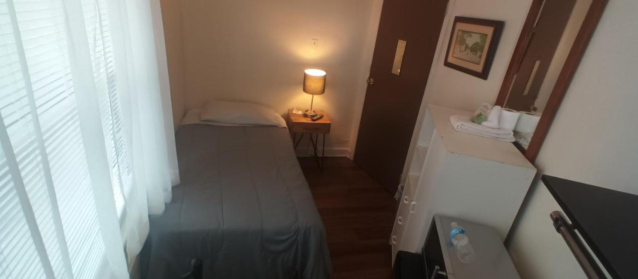 Budget Twin Room