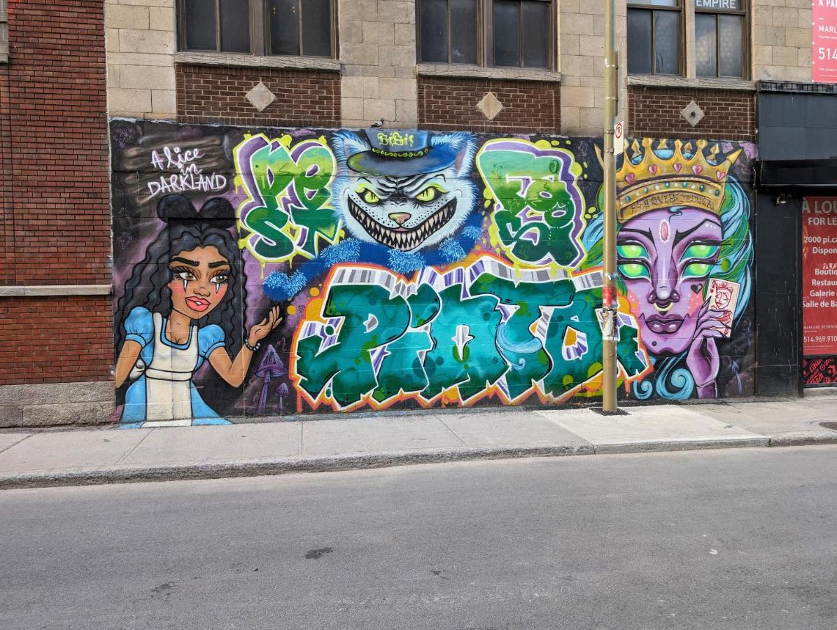 Cozy Studio in Montreal's Quartier des Spectacles - B&B Montréal