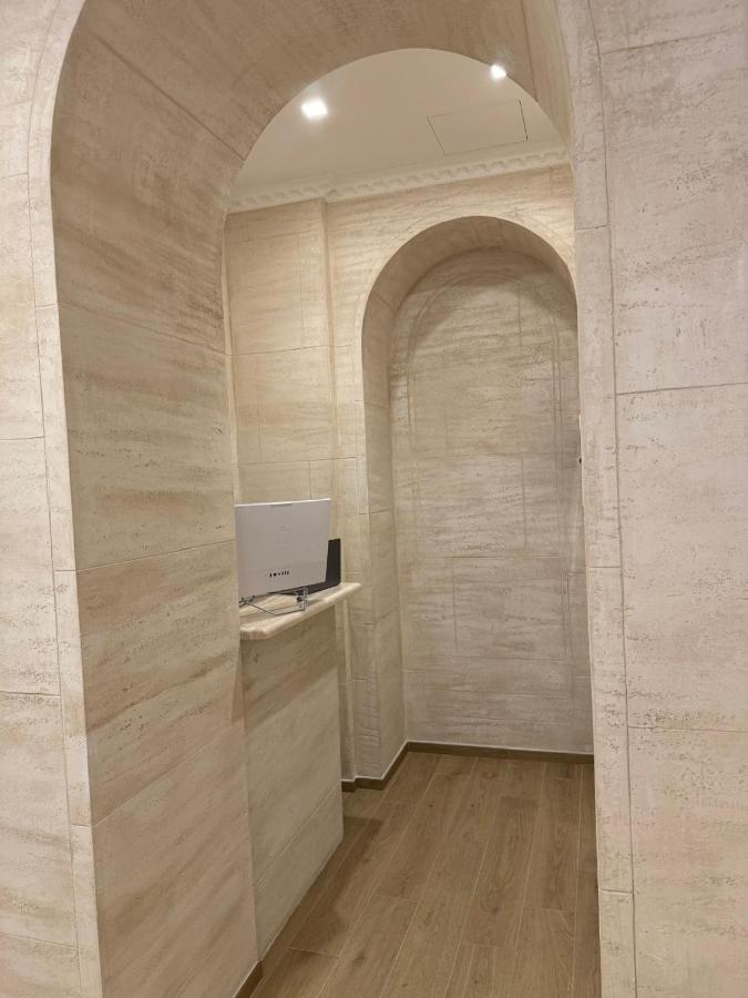santa maria maggiore luxury guest house - B&B
