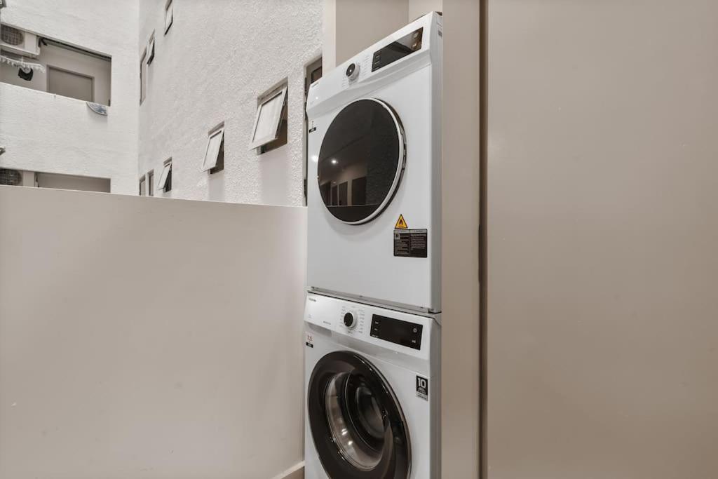 IndoChina 3BR MVertica near MRT by RumaBnB - B&B Kuala Lumpur