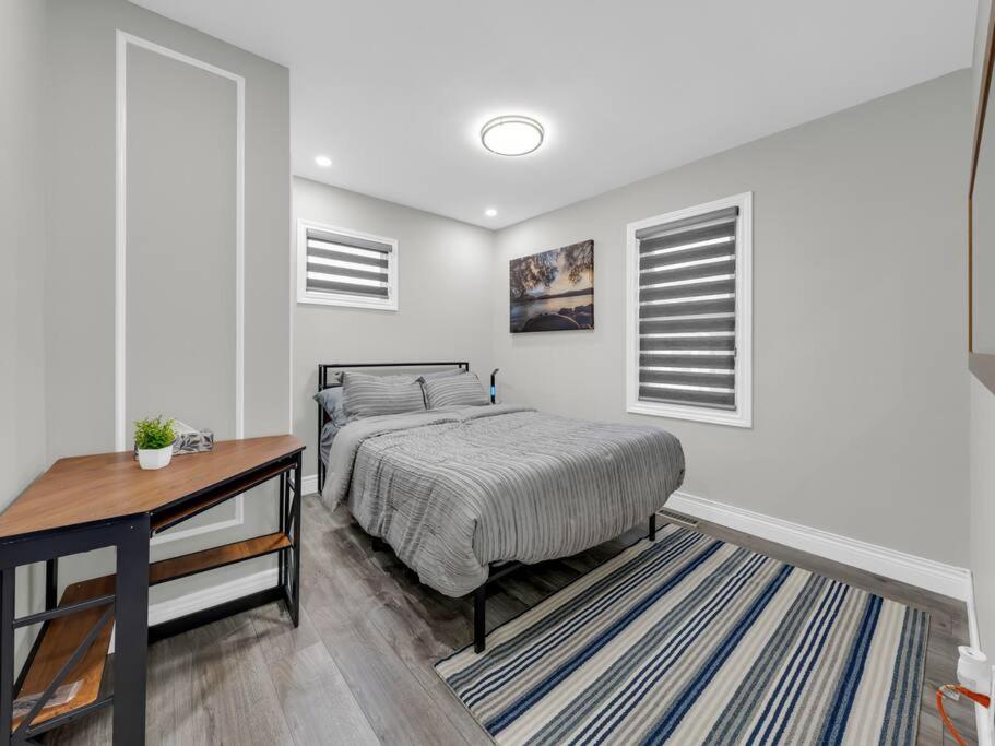 stylish house in south windsor-2 bedrooms - Ferienwohnung Windsor