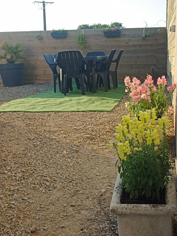 Le petit Herils - Bed and Breakfast Maisons