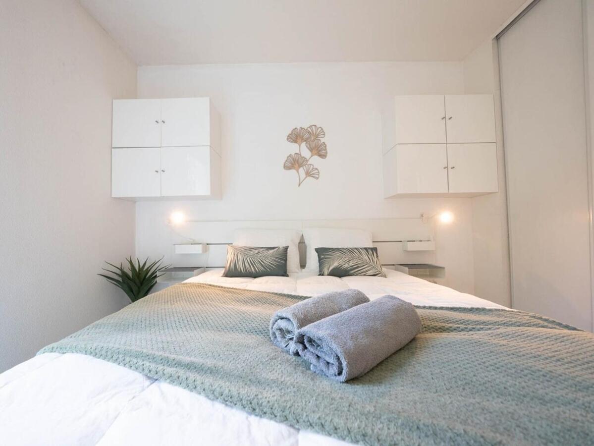 Appartamento con 2 Camere da Letto e Terrazza 