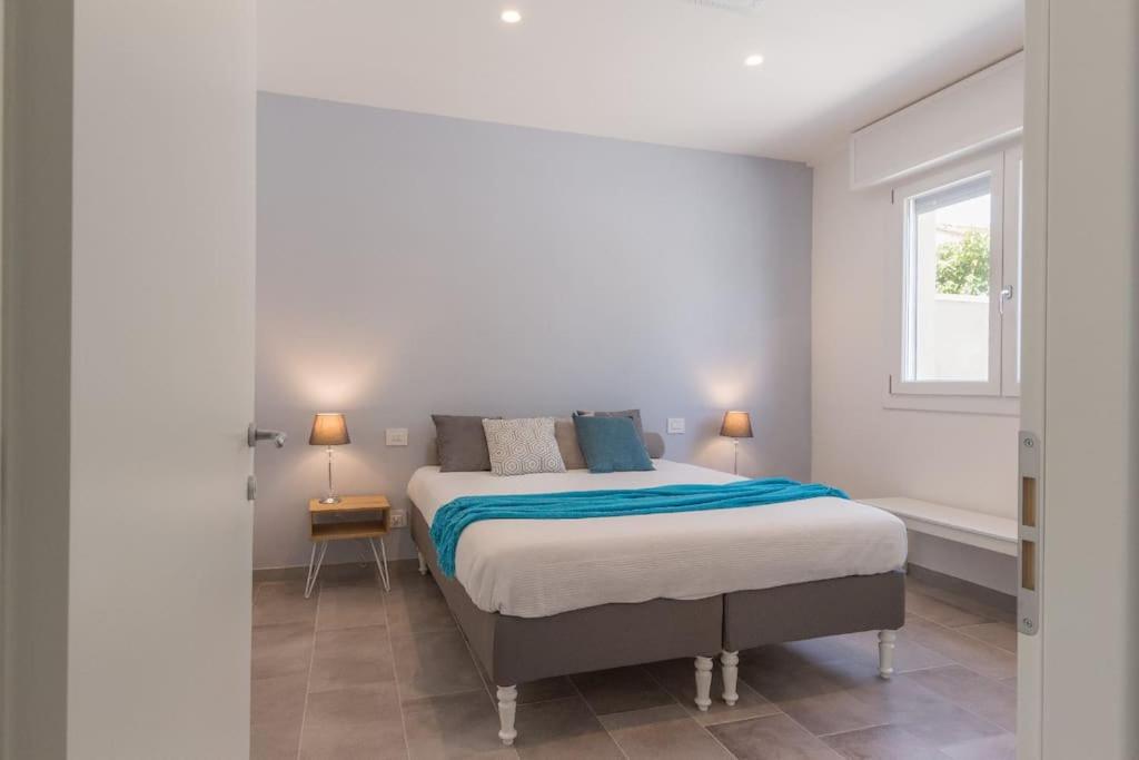 Villino in centro con cortile interno, wifi e aria condizionata - Chambres d'hôtes Codigoro