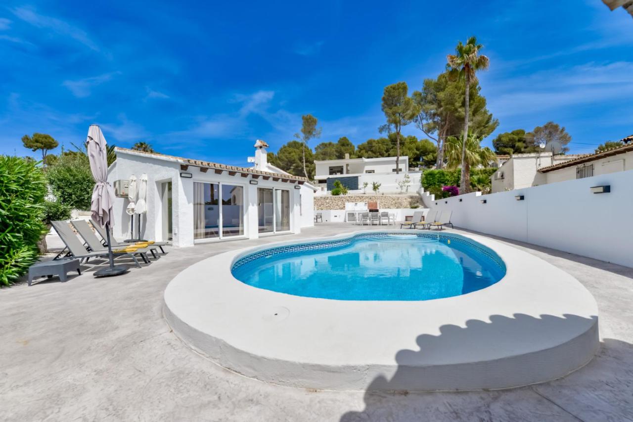 Villas Guzman - Mostoles - B&B