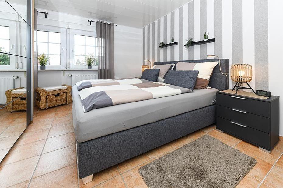 Apartamento de 2 dormitorios con ducha
