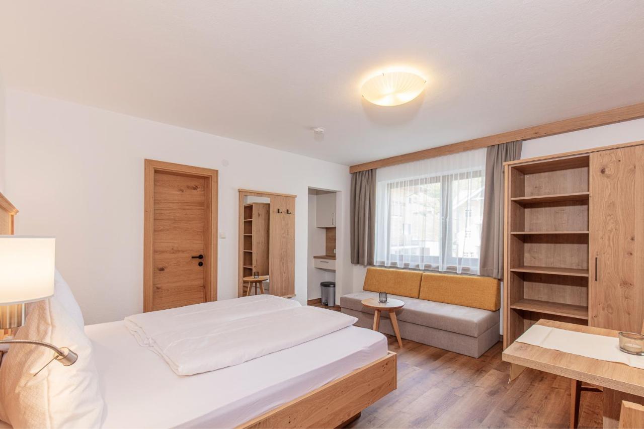 Studio Apartment A mit Bergblick