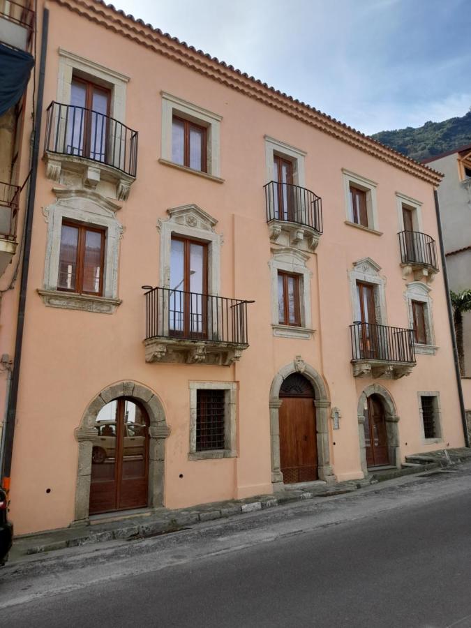 Live & Dream Scilla Appartamento Vulcano Quadrilocale 2 piano - B&B Scilla