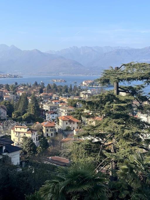 La contea Panoramica Stresa 130 mq parking FREE - Bed and Breakfast Stresa