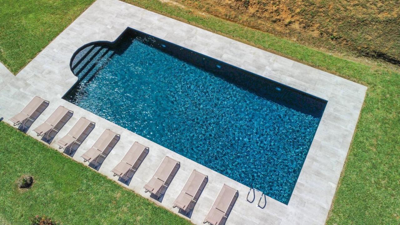 Majordoms - Mas Maria Carmen Dalmau - B&B Sant Andreu del Terri