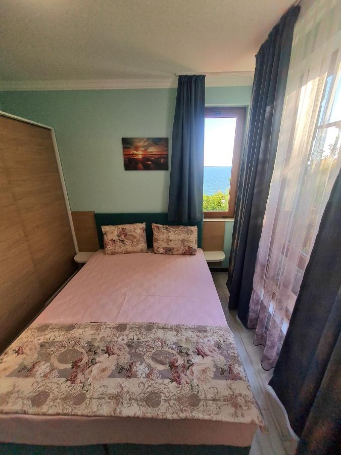 Two-Bedroom Apartment with Terrace and Sea View