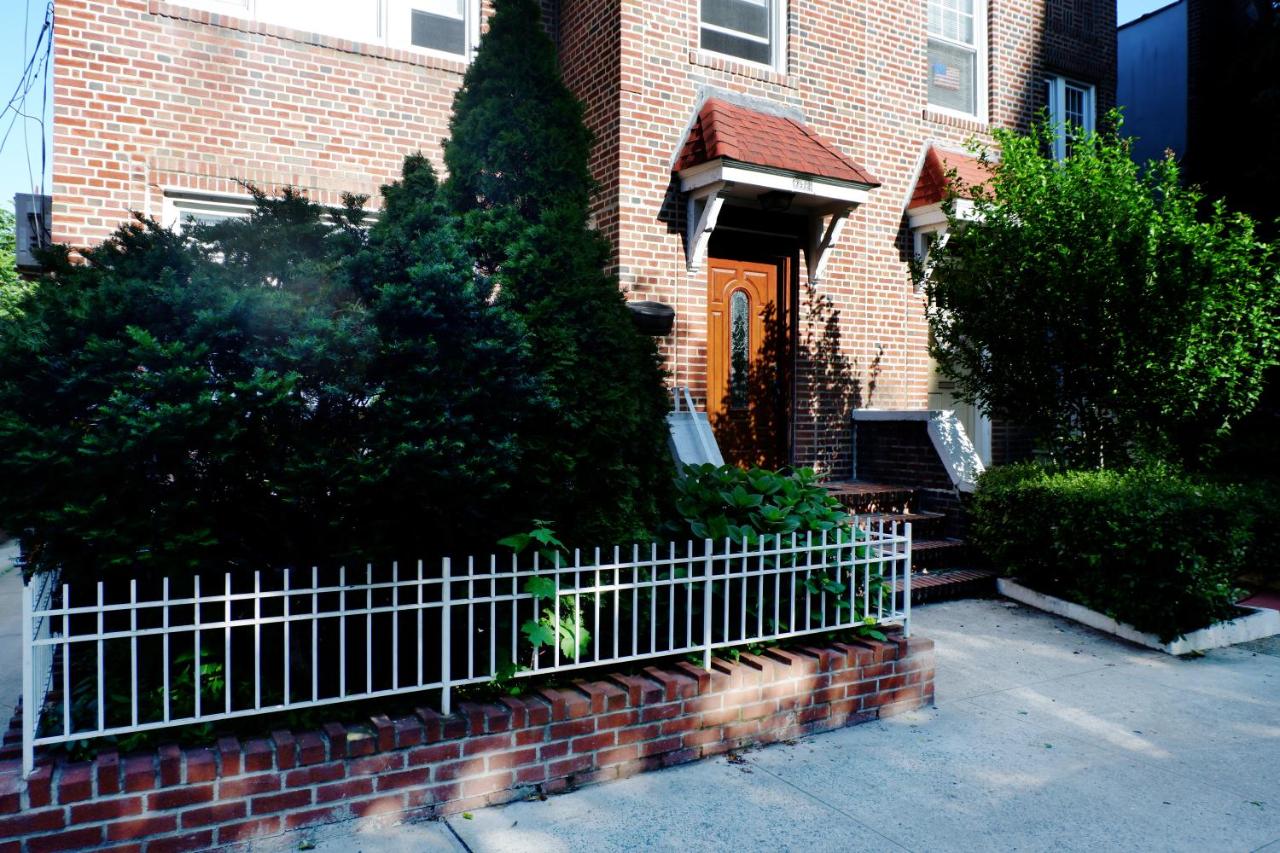Newly Renovated - Minutes from the City - Ferienwohnung