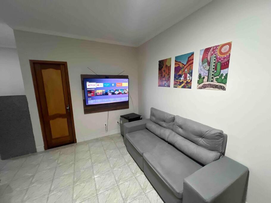 Flat 01 - Flat Moderno no Centro de Paulo Afonso - B&B