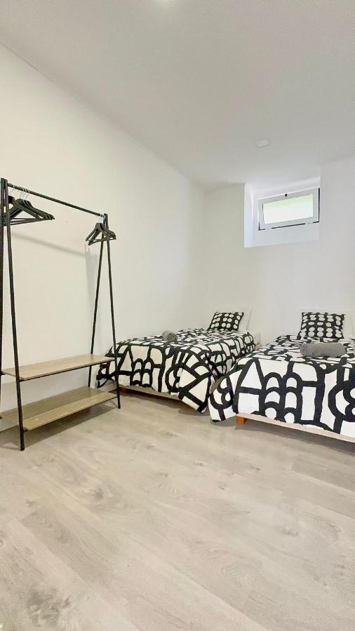 Twin Room with Shared Bathroom