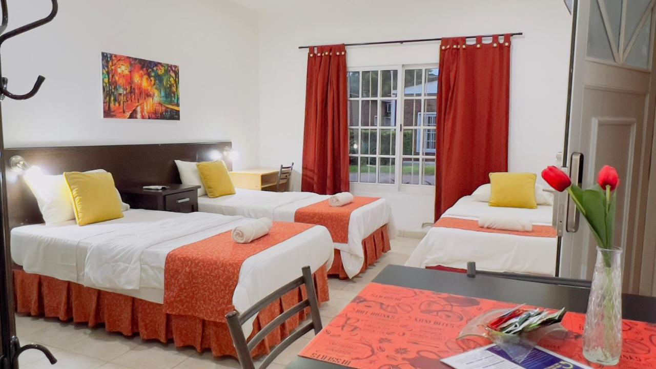 G7 Confortable Monoambiente Triple con Cochera - B&B