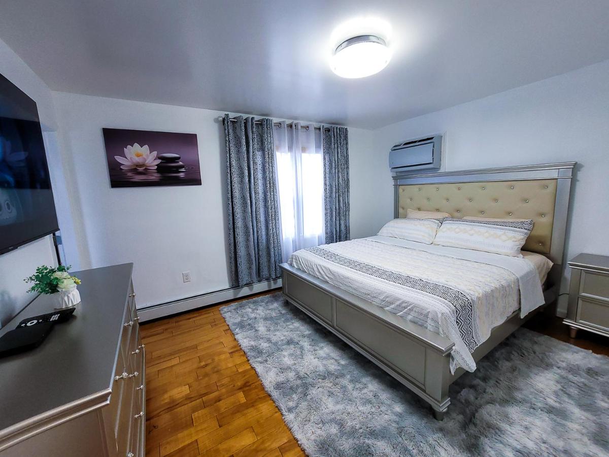 Deluxe Family Suite