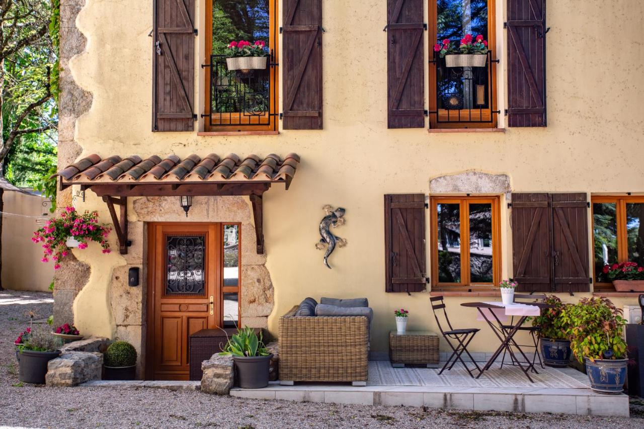 Apartment im Erdgeschoss mit Terrasse