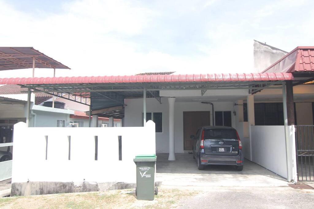 Spacious 3bedrooms Holiday House for Family - B&B