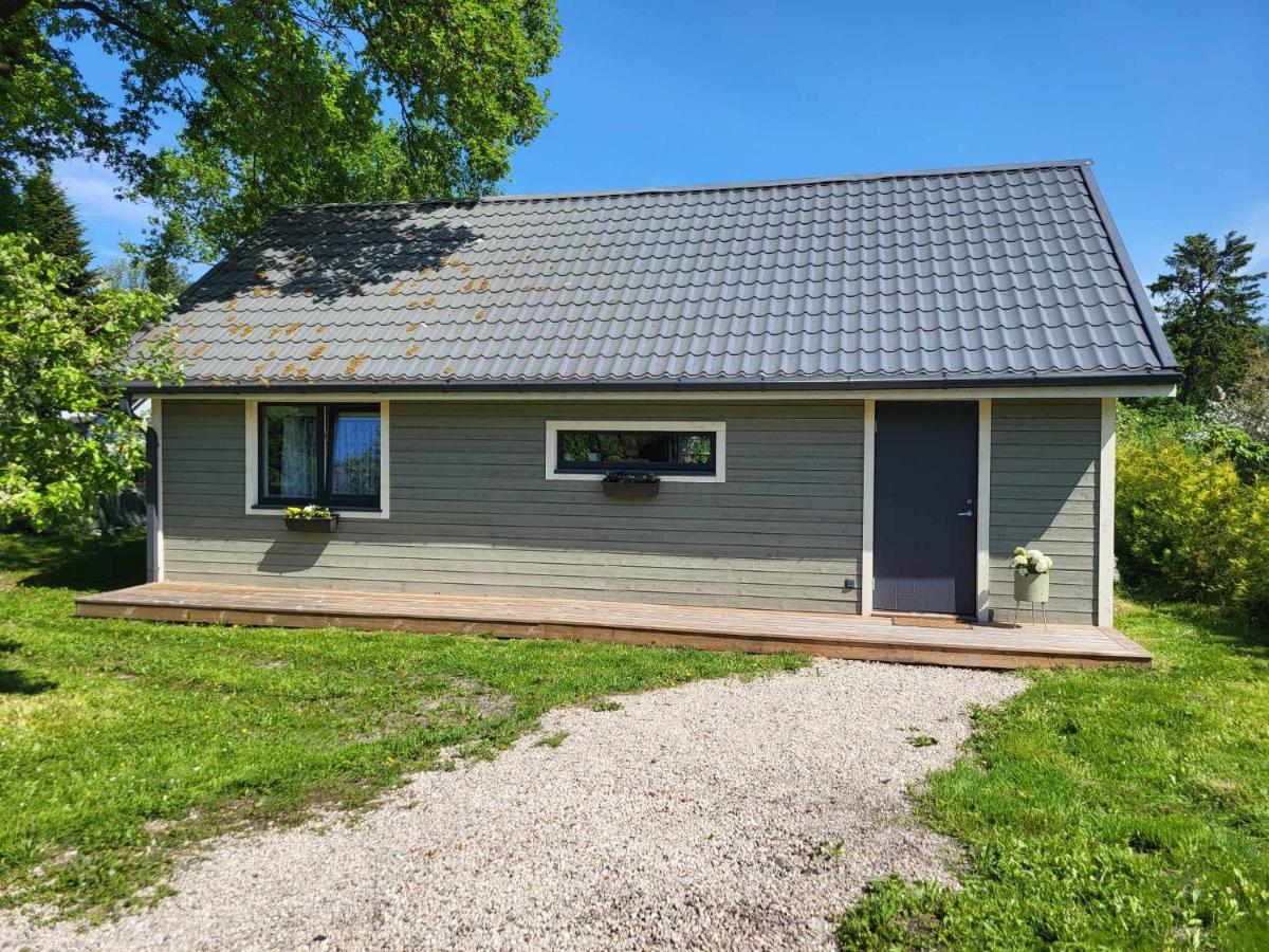 Hubane majake Kärdla südames ootab külalisi! - B&B