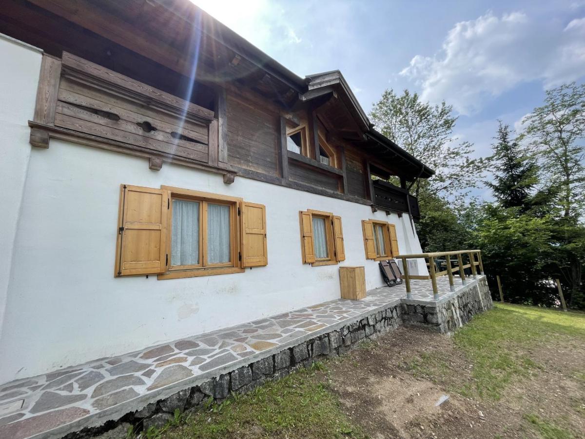096 Bilocale immerso nel verde, Pinzolo - B&B