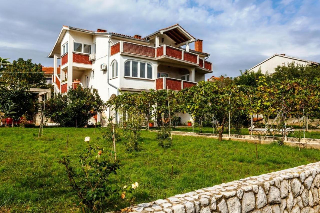 Apartment Liam Krk - Ferienwohnung Krk