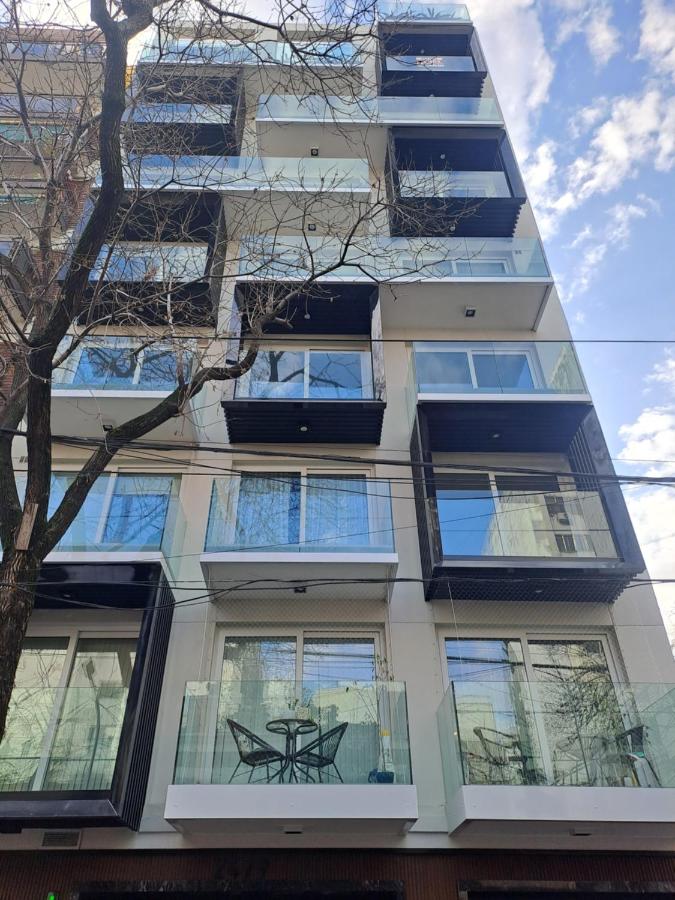 Belgrano, cerca de River, Barrio Chino y del subte, balcón, piscina y WiFi - Bed and Breakfast Buenos Aires