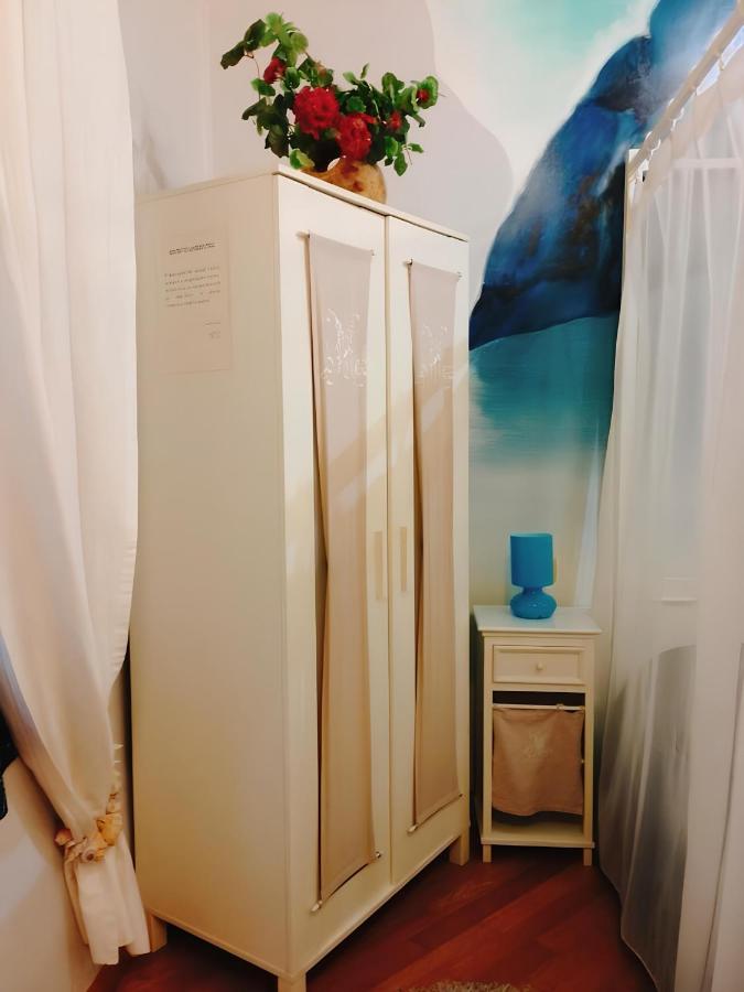Deluxe Double Room (2 Adults + 1 Child)