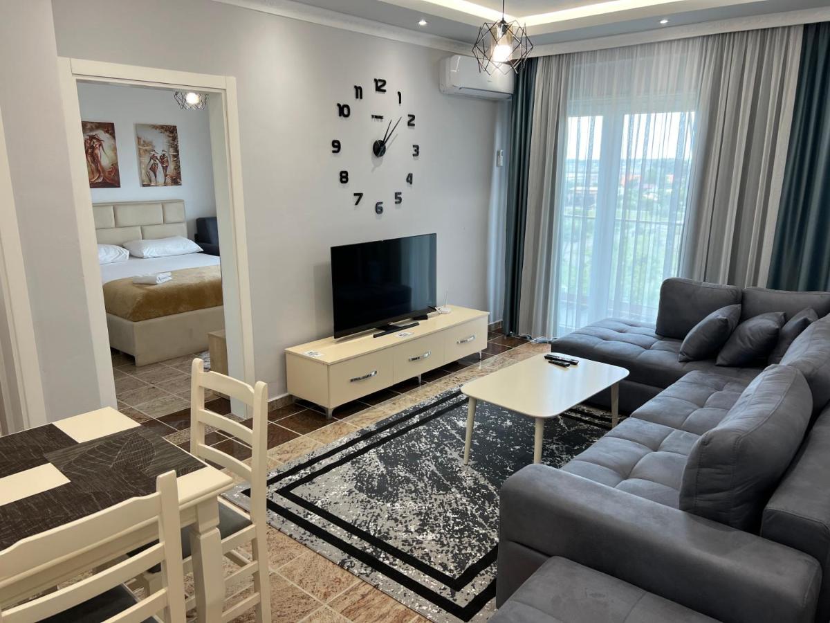 Appartamento con 2 Camere da Letto