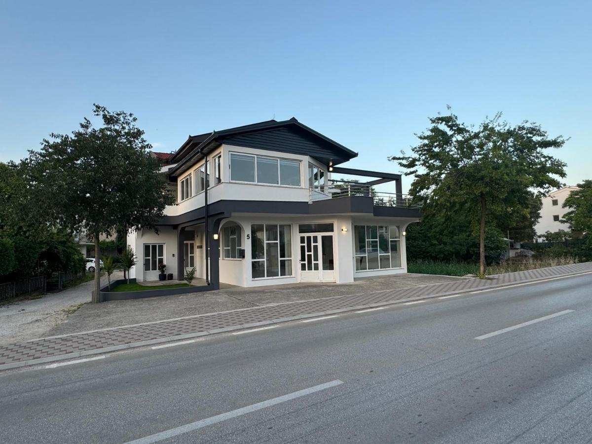 Apartment Camellia - B&B Ljubuški